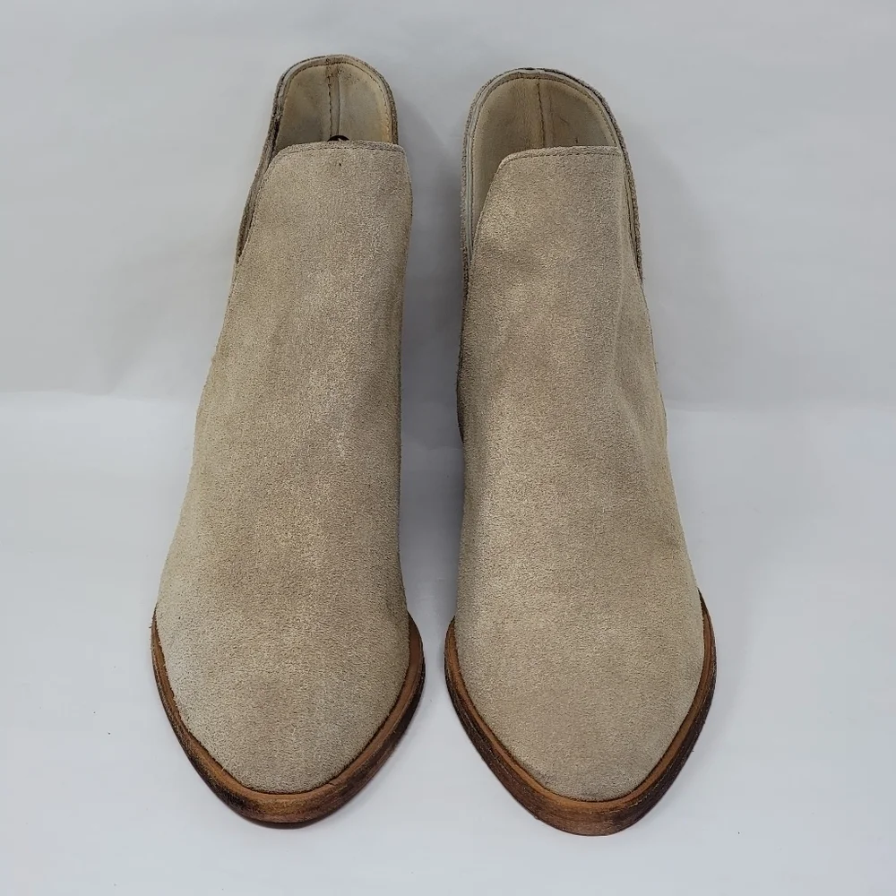 Free People Womens Double V Beige Suede Ankle Boots Size EUR 37.5 New